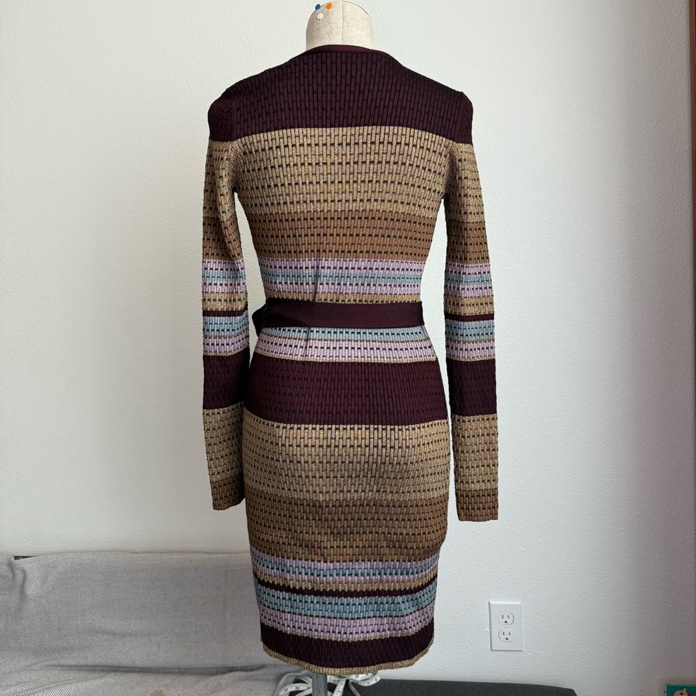 Diane Von Furstenberg Metallic Wrap-around dress Size S - Picture 5 of 10